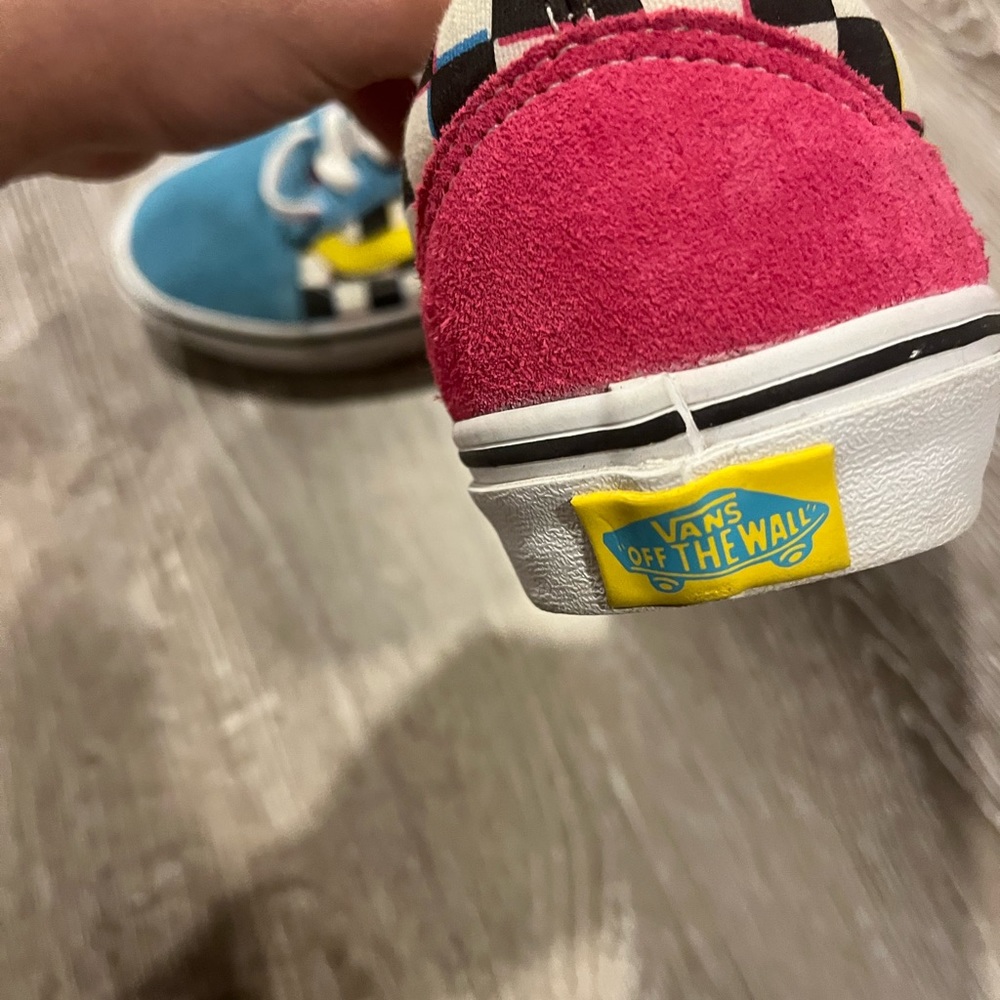 vans - Picture 4 of 5